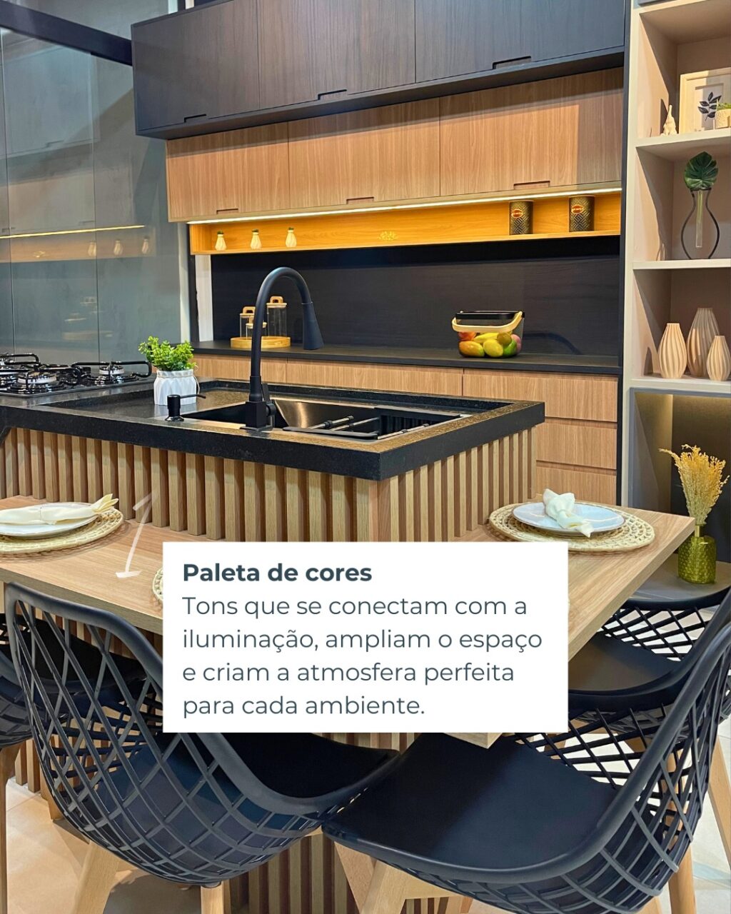 Instagram post from mobilearte_planejados. This post is in position 1.