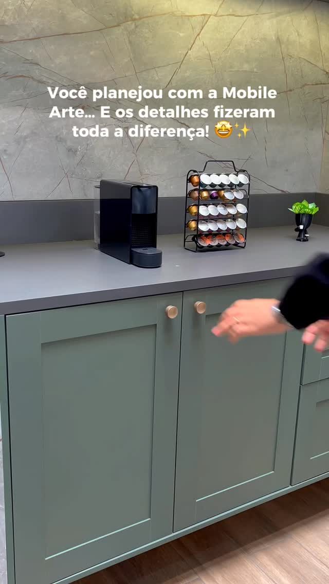 Instagram post from mobilearte_planejados. This post is in position 1.